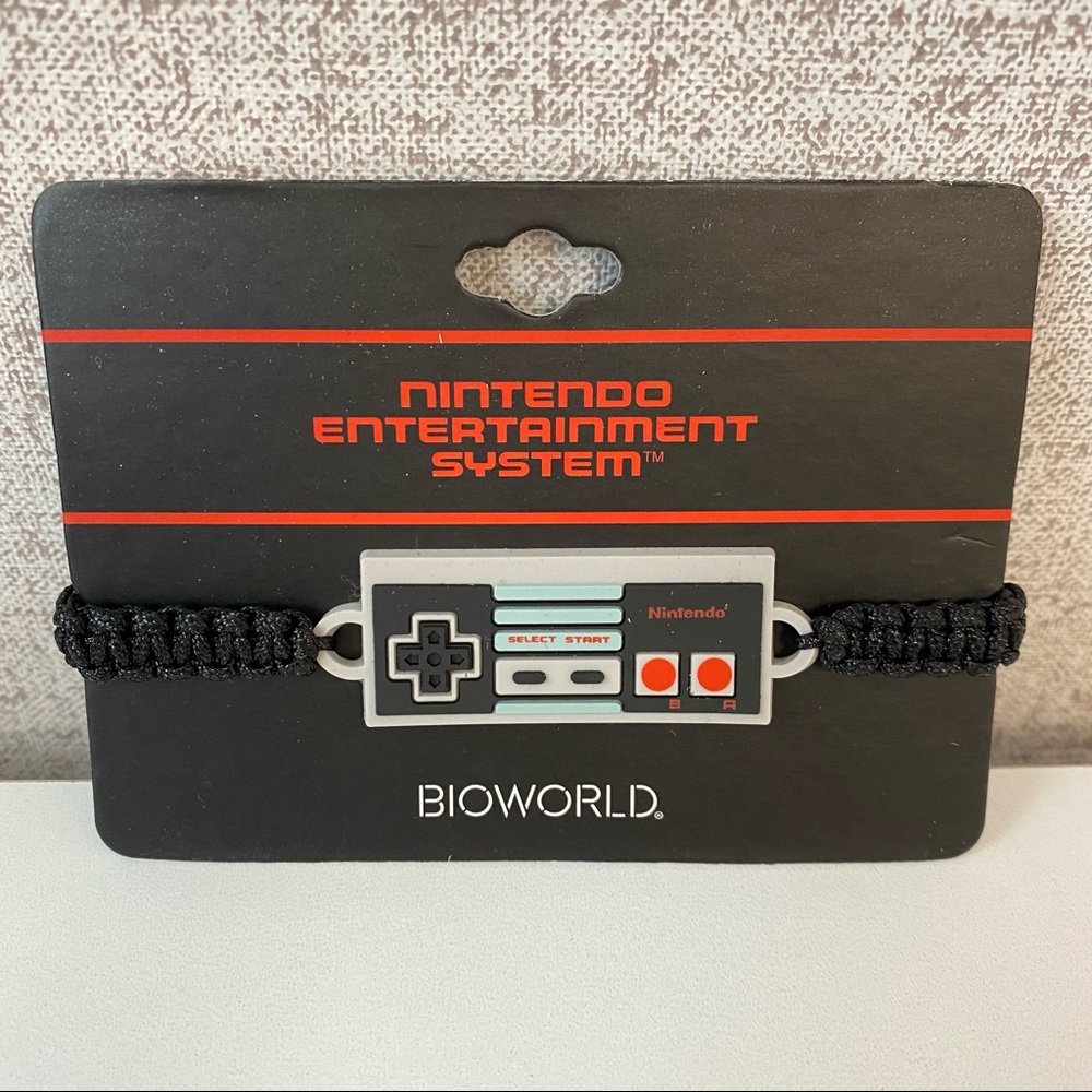 BIOWORLD Nintendo NES Classic Controller Cord Bracelet